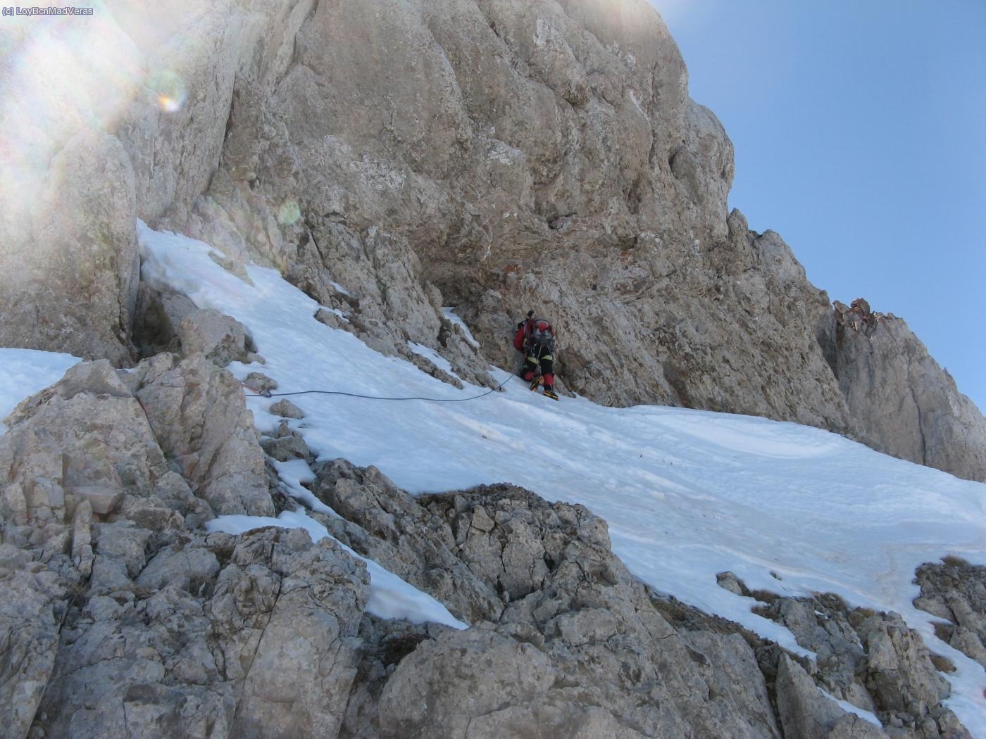 Loybcn sigue en el L2 en traves&iacute;a