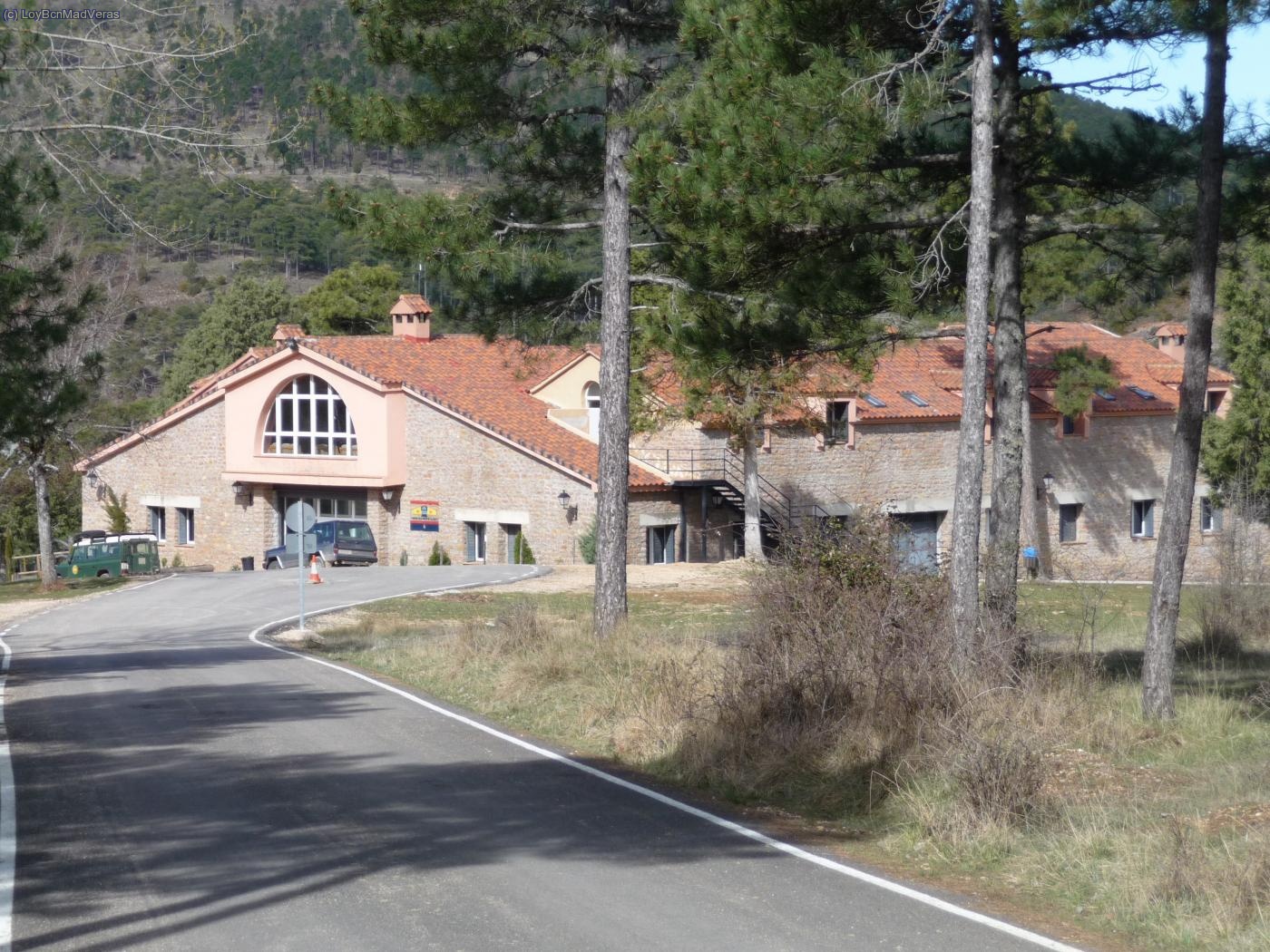 Albergue ya construido.