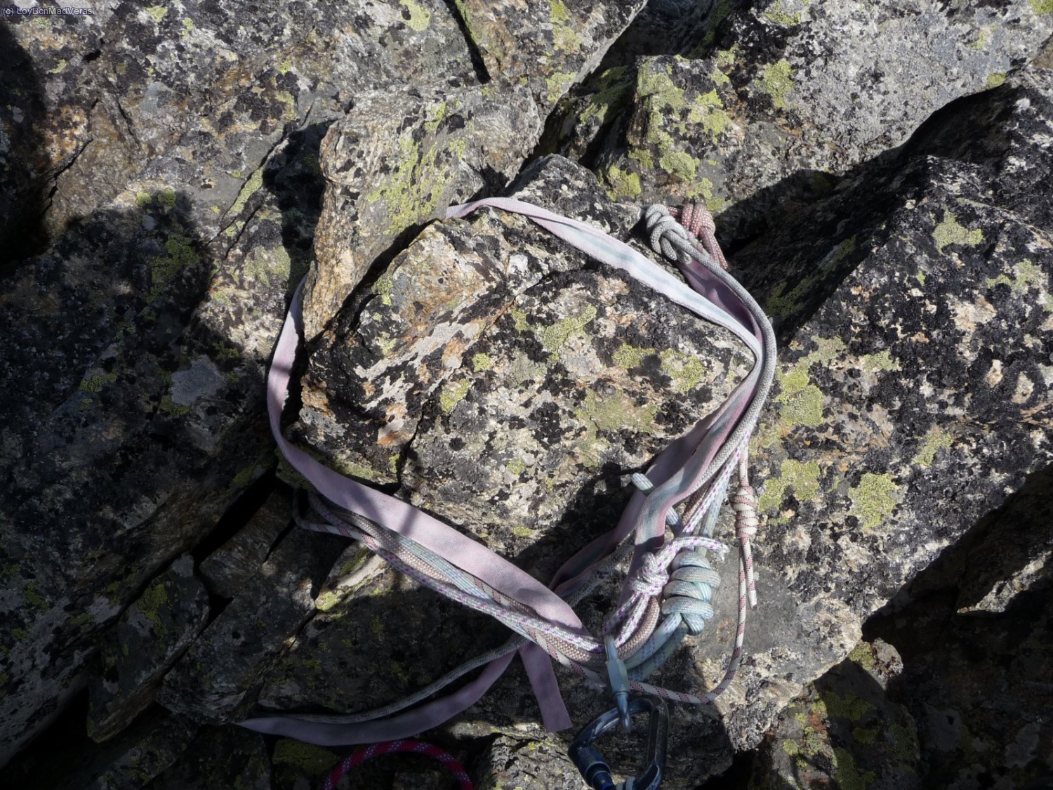 Instalaci&oacute;n del primer rapel.