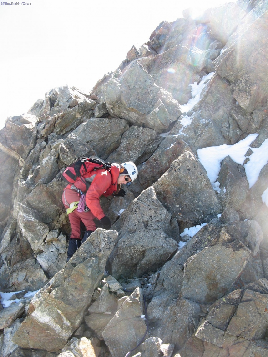 Trepando camino de la cima