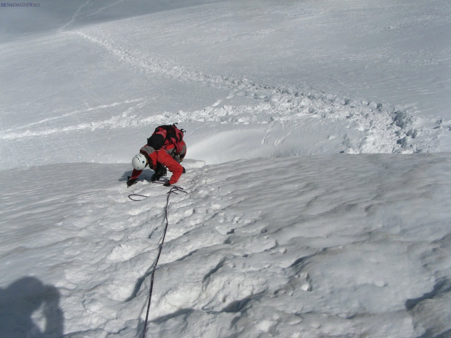 Cruzando la rimaya de bajada