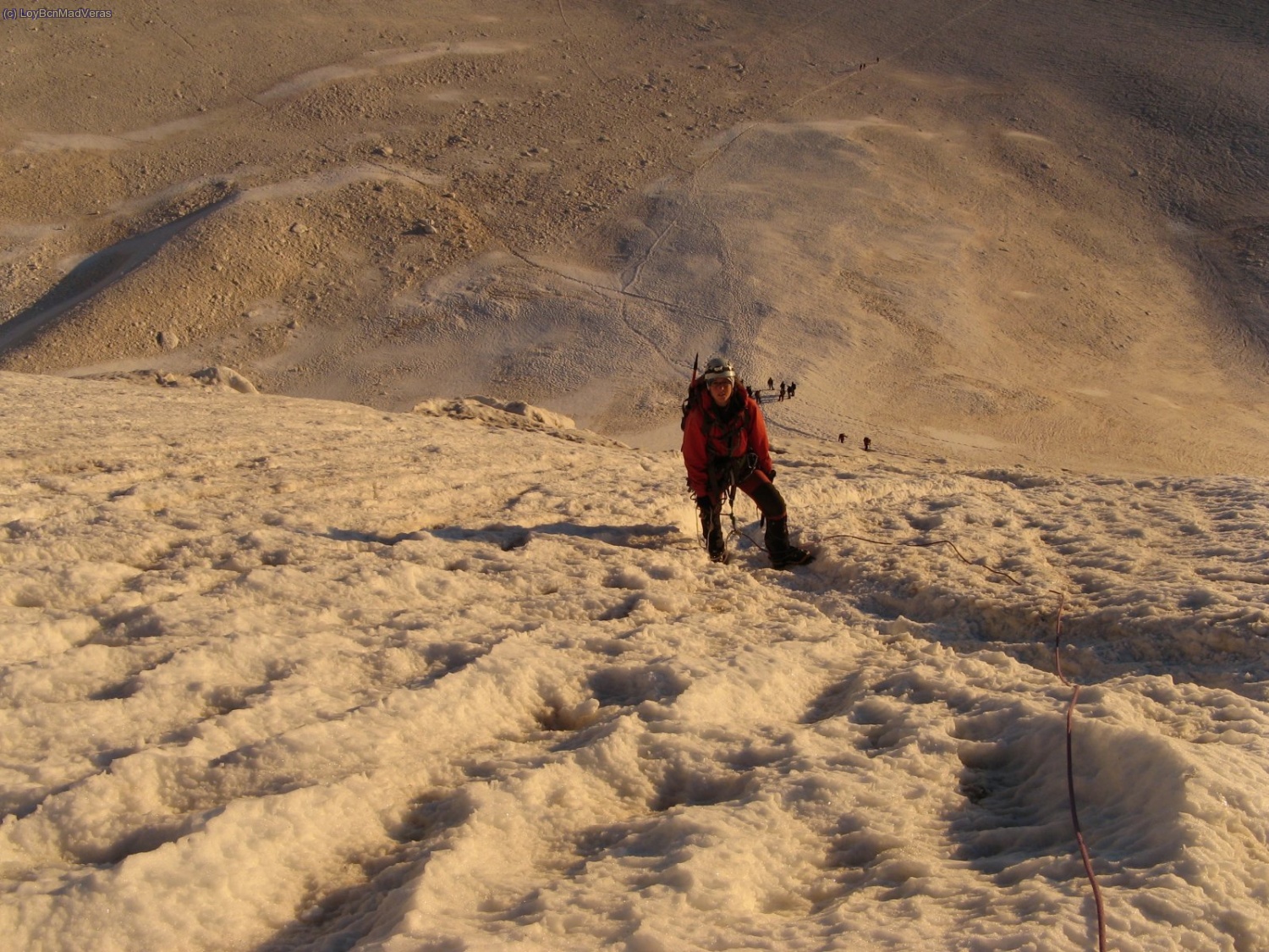 De que me sonar&aacute; a mi esta foto.... 

http://madveras.madteam.net/galerias/2005-06/1276-ecrins-2001-1d2/15