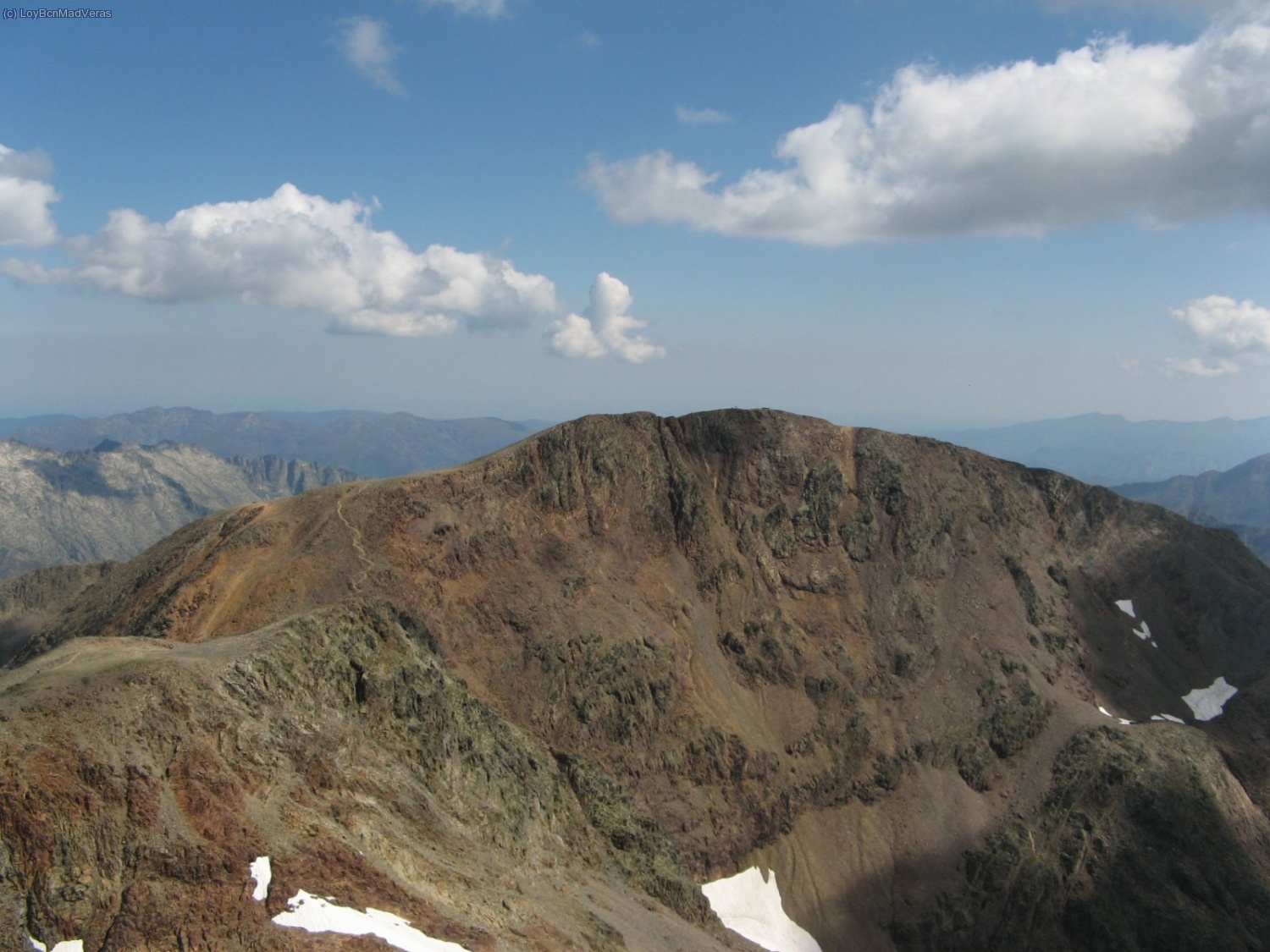 Cap de la Coma de Riufred 3042m i Pic del Montcalm, serán nuestros quinto y sexto pico