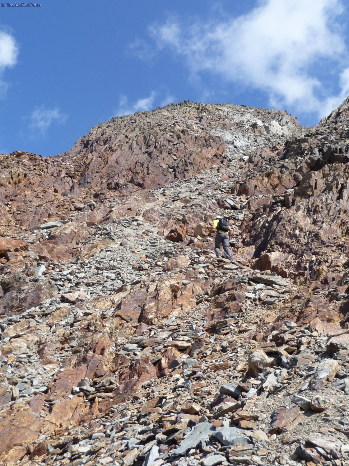 Nos dirigimos a la Punta Gabarr&oacute;, segunda cima