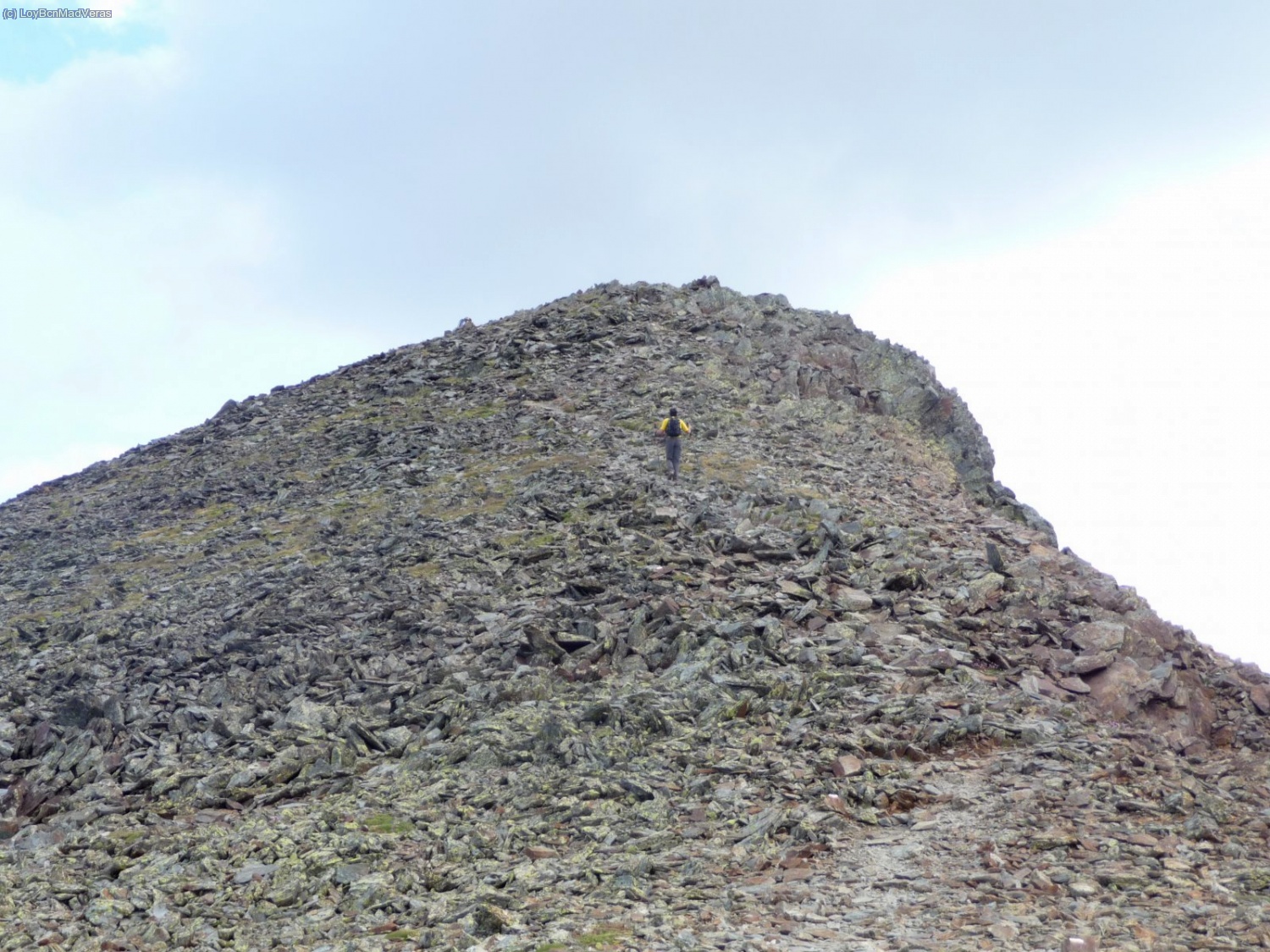 Ascendiendo a la sexta cima
