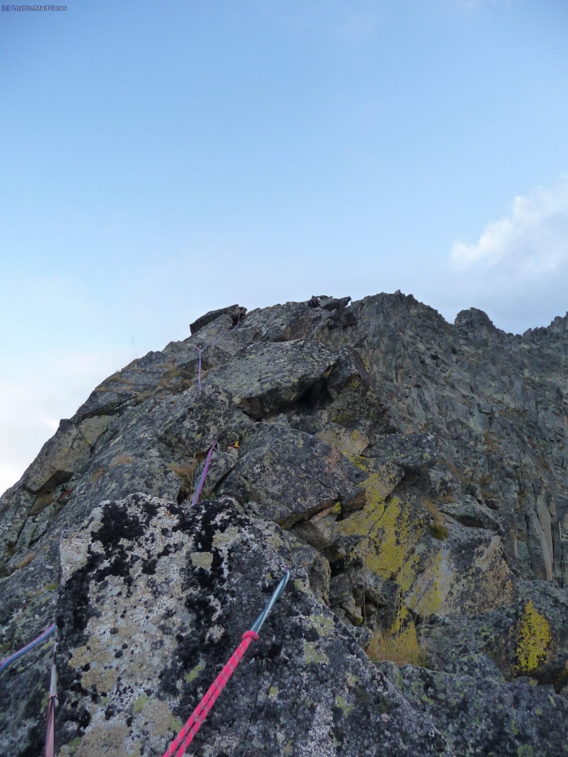 Ralmente no era la R7, era un poc antes, pero el roce de la cuerda ya no dej&oacute; ir m&aacute;s all&aacute;. Madveras en el L8