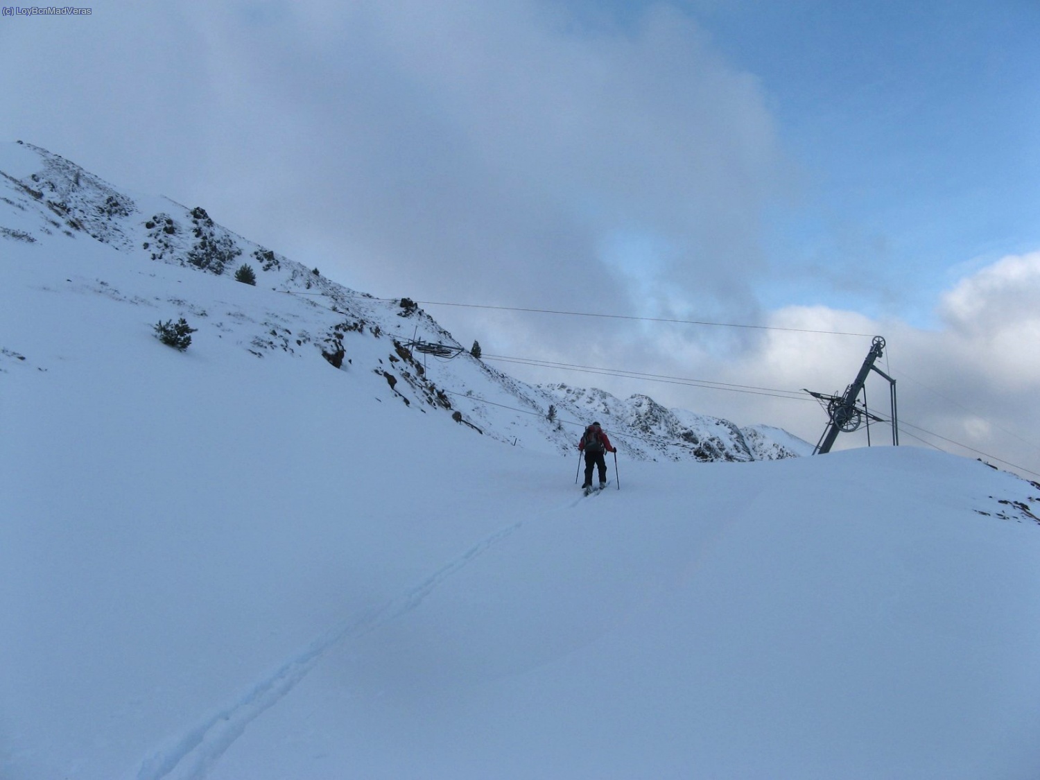 M&aacute;s o menos se sigue la linea de los remontes