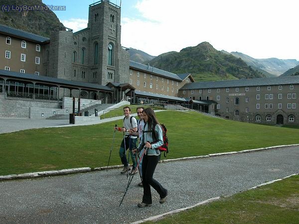 Saliendo del Santuari de Nuria. MadJaume, Oscar y LoyBcn