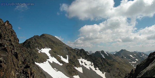 Panoramica desde el coll de Malshiverns de La Roca Entrevessada