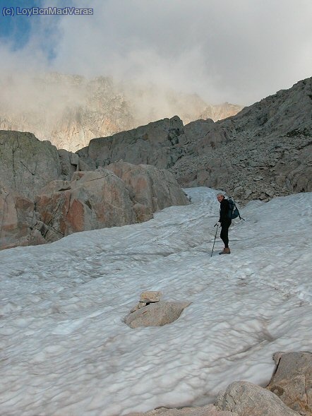 En el penÃºltimo nevero, llegando al collado del Tuc