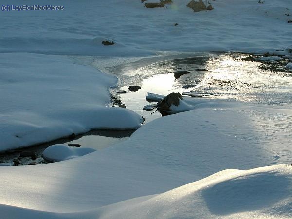 A pie del refugio de Angonella