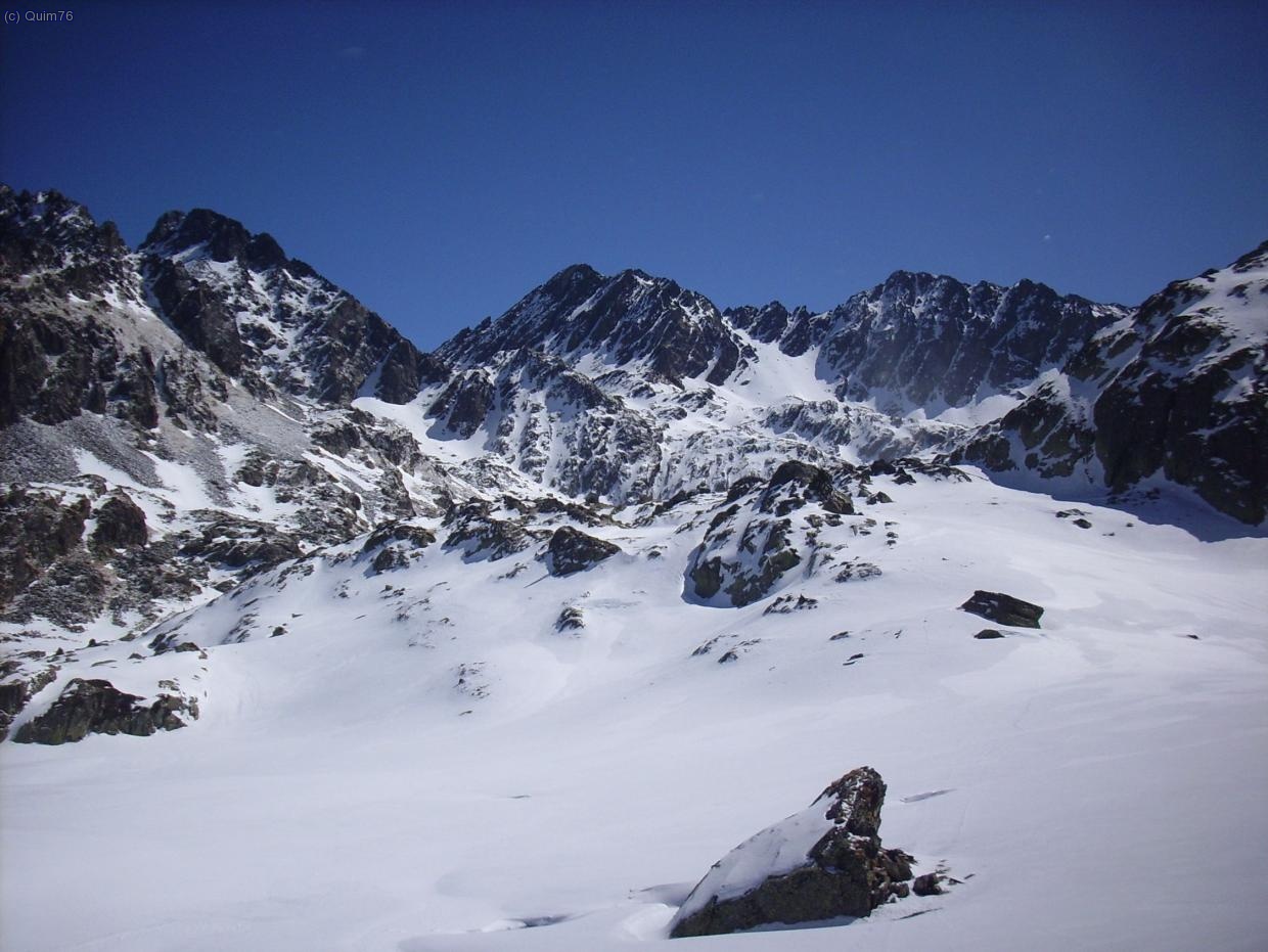 Pic de Baiau, portella de Baiau , refugi de Baiau