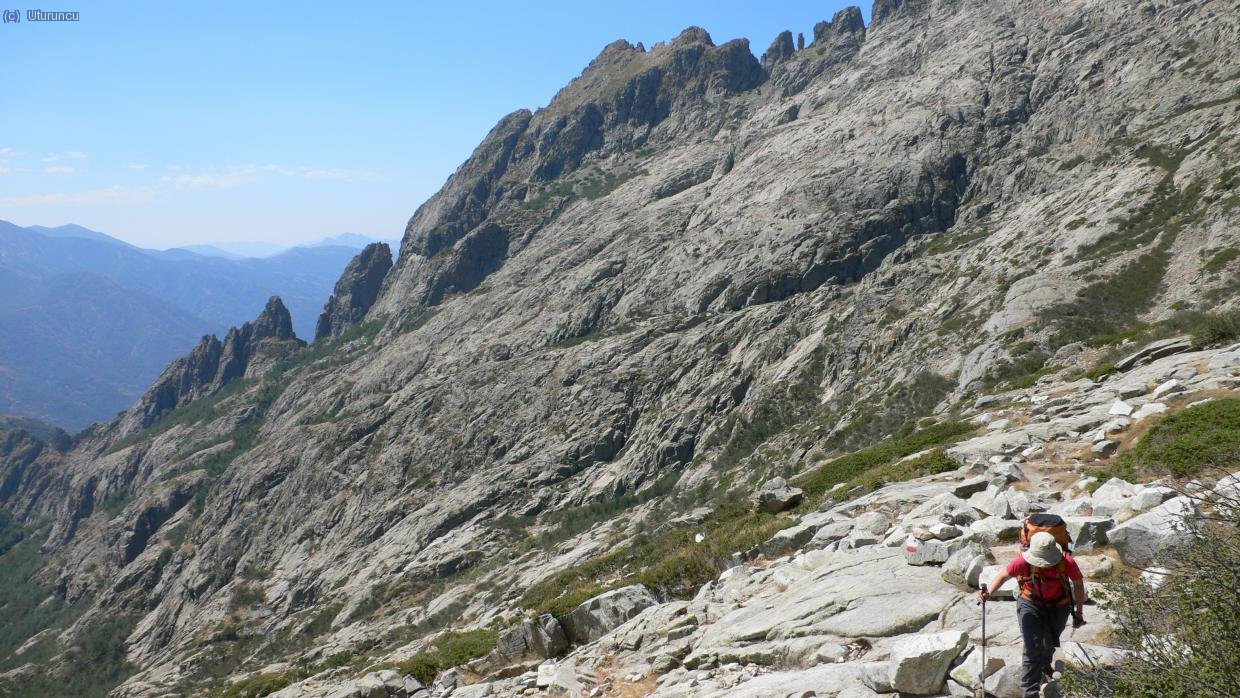 Ascendiendo al collado de Muratello (2020m), desde Vizzavona