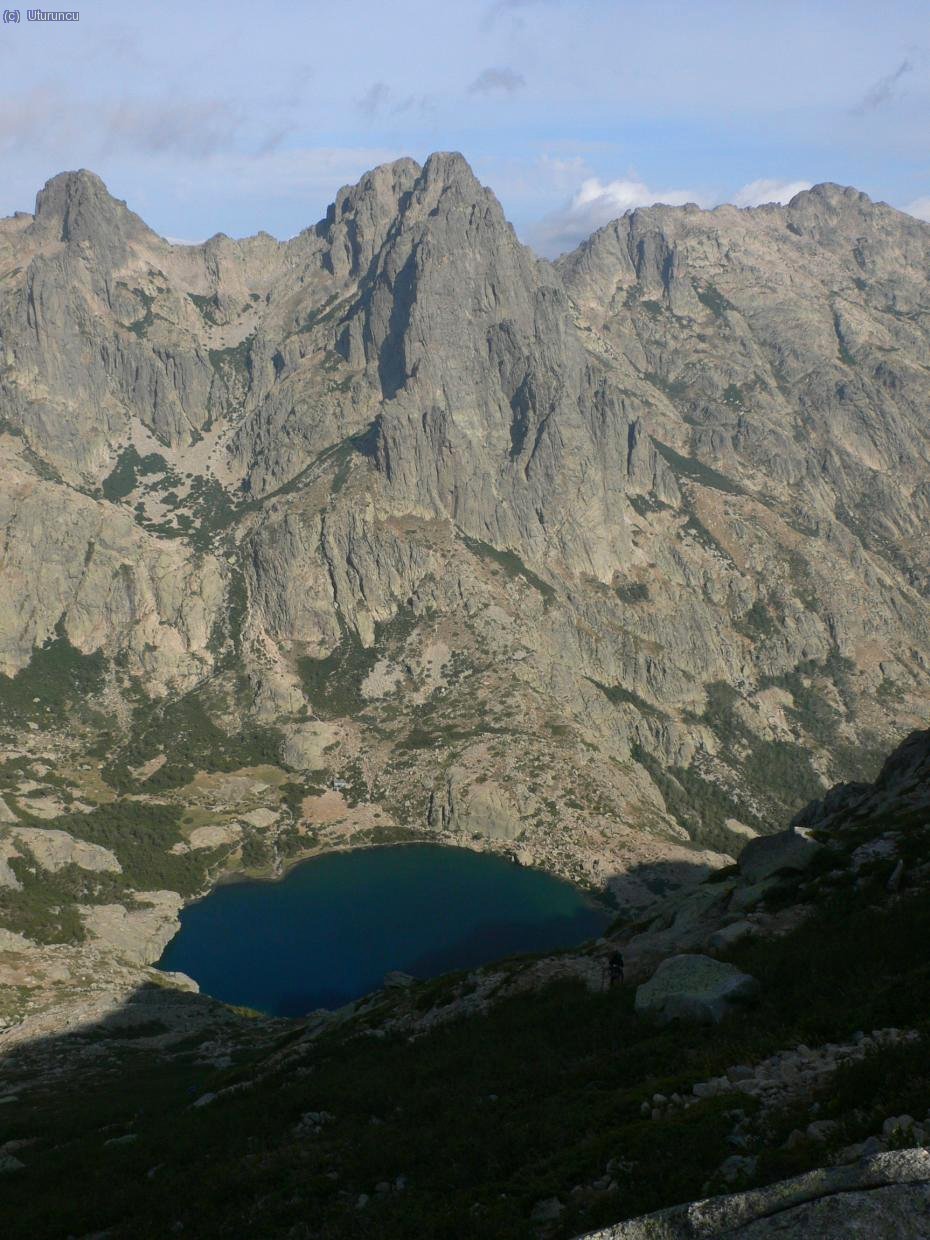 Pico Lombarduccia (2261m) y Lac de Melo