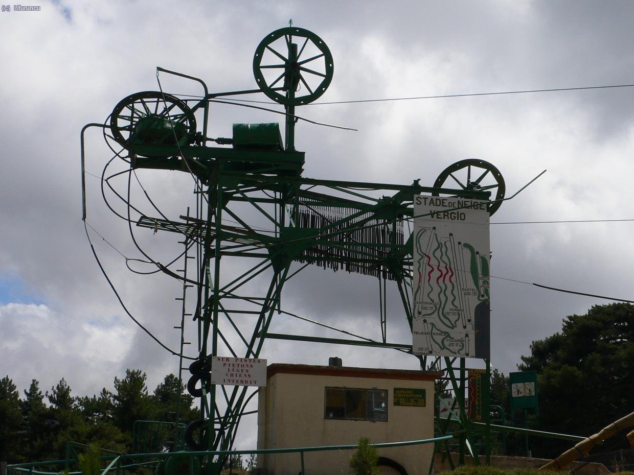 Cutrepista de esqu&iacute; de Castell de Verghio (1400m), donde terminamos la primera fase del recorrido