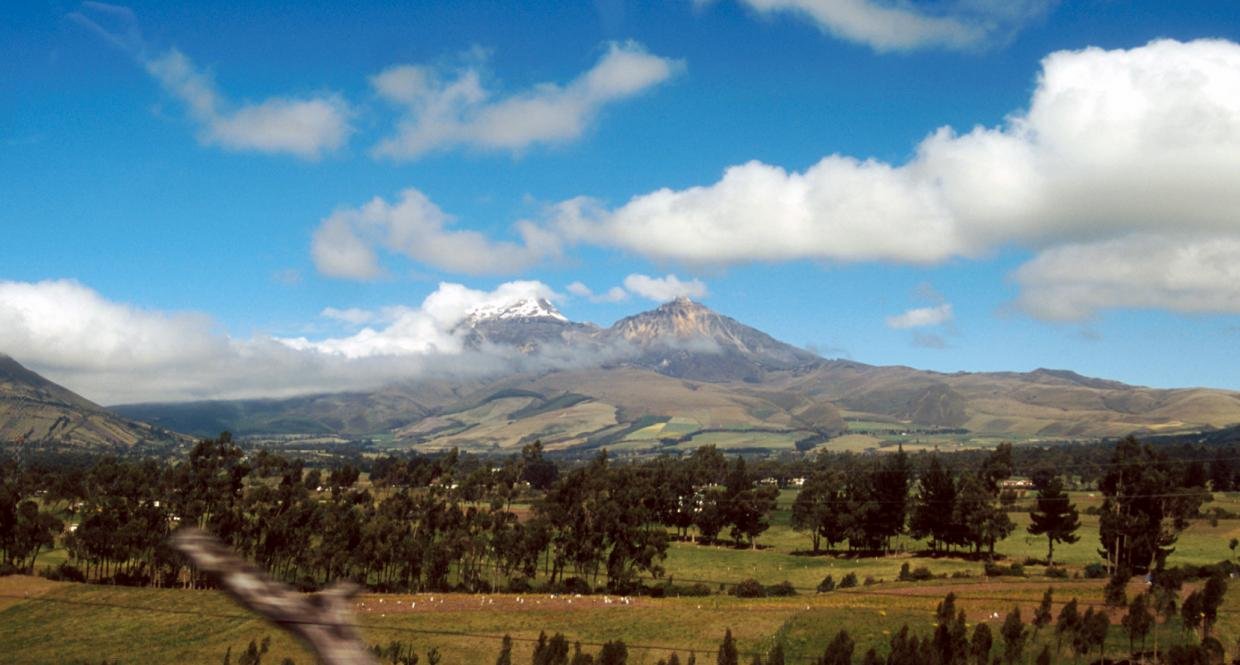 Ilinizas. El norte, el de la derecha