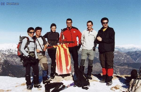 Em fet el cim Cristina Segura, Jordi Cazaña, Neus Arisa, Joan Portell, Josep Rodrigo i Fèlix Camprubí (anònima)