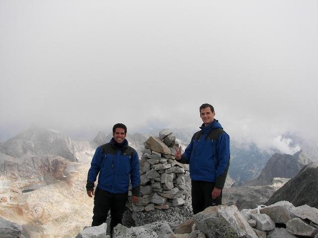 Cima 3222m.