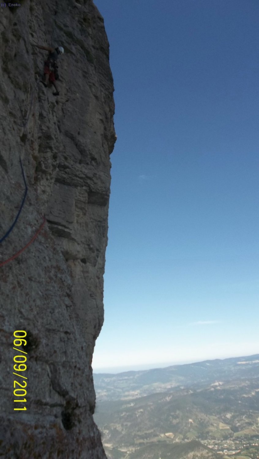 empiezan las aventuras en el vercors....."les parisiens".