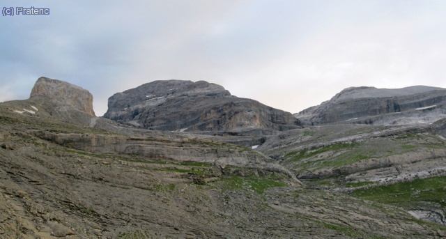 Torre de G&oacute;riz y Monte Perdido