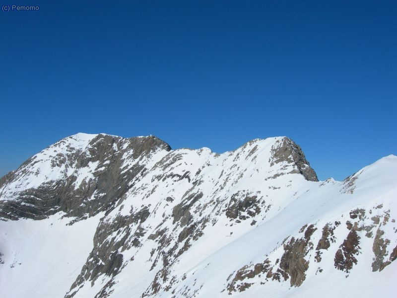 Las Espadas (3332m), Tuca de Llardaneta y Tuqueta Roya (3073m)