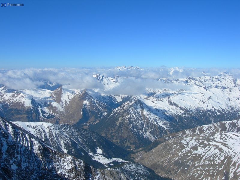 Vista NW desde la cima del Posets