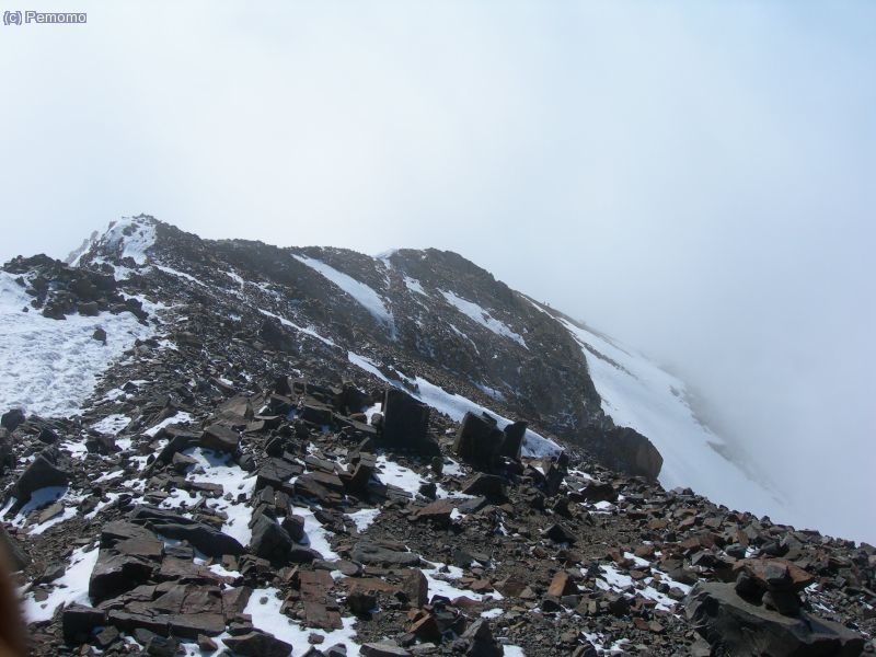 Al final la niebla llega a la cima