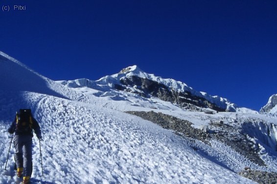 Subiendo al Ishinca.