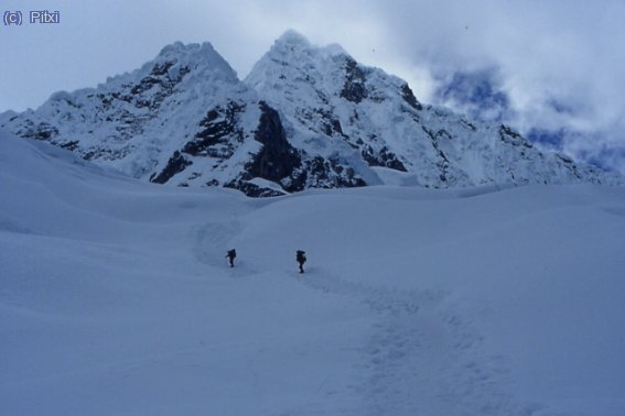 Subiendo al C1, aceerc&aacute;ndonos a la zona de los seracs.