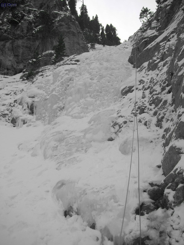 Vista parcial de la cascada....