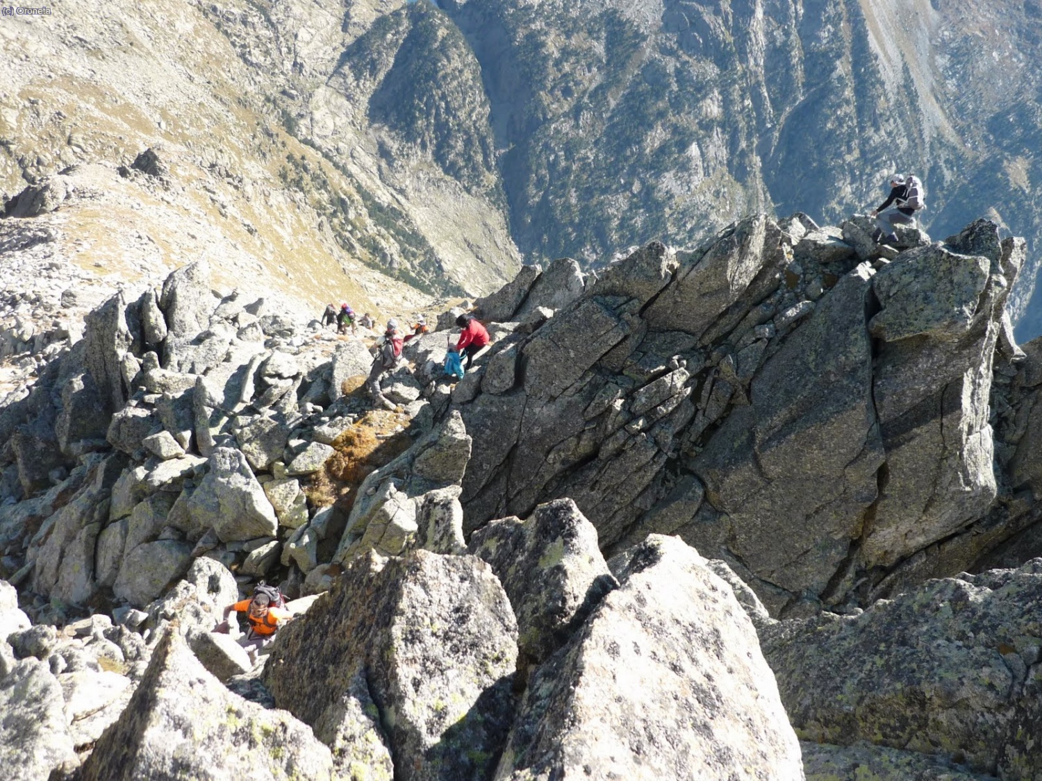 La cosa escomen&ccedil;a a complicar-se m&eacute;s de lo esperat...haurem "encigalat"??