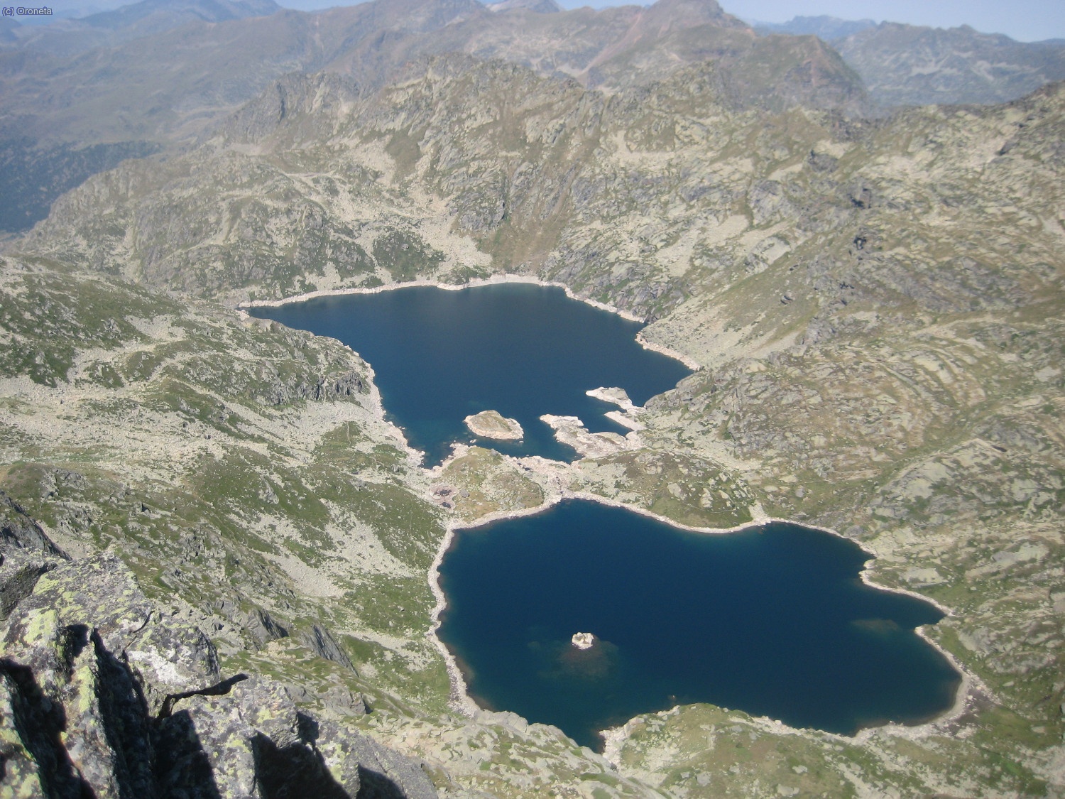 Panor&agrave;mica dels Estanys de Juclar des del cim del Cilindre