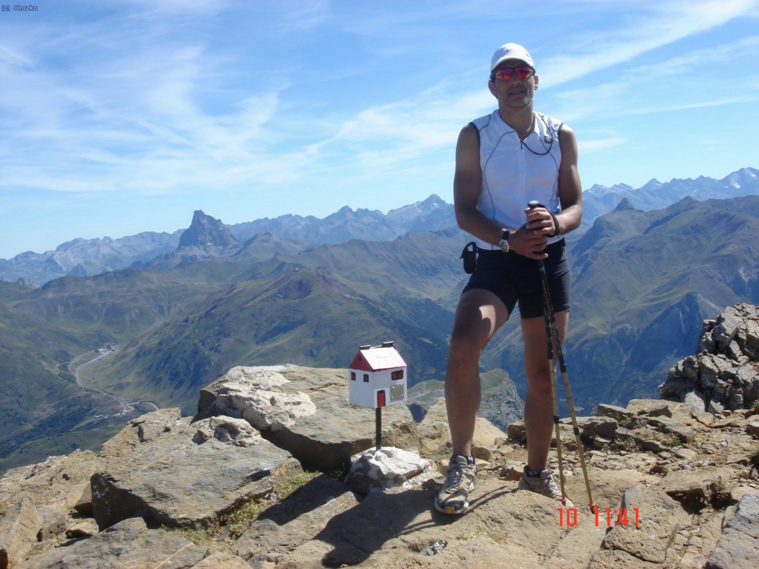 Jose en la cima del Aspe.