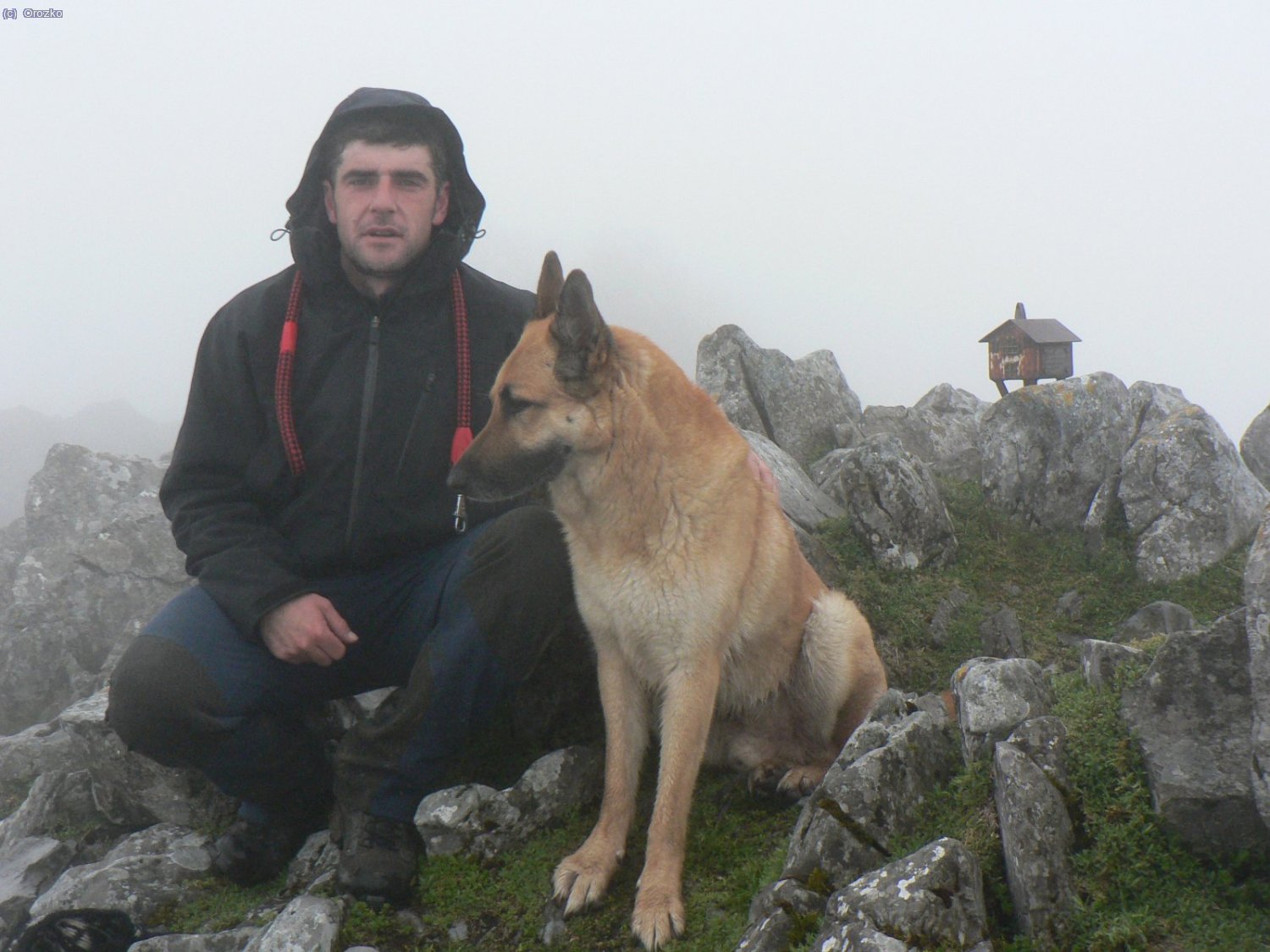 Unai con Rusti en Gorosteta, Gorbeia.