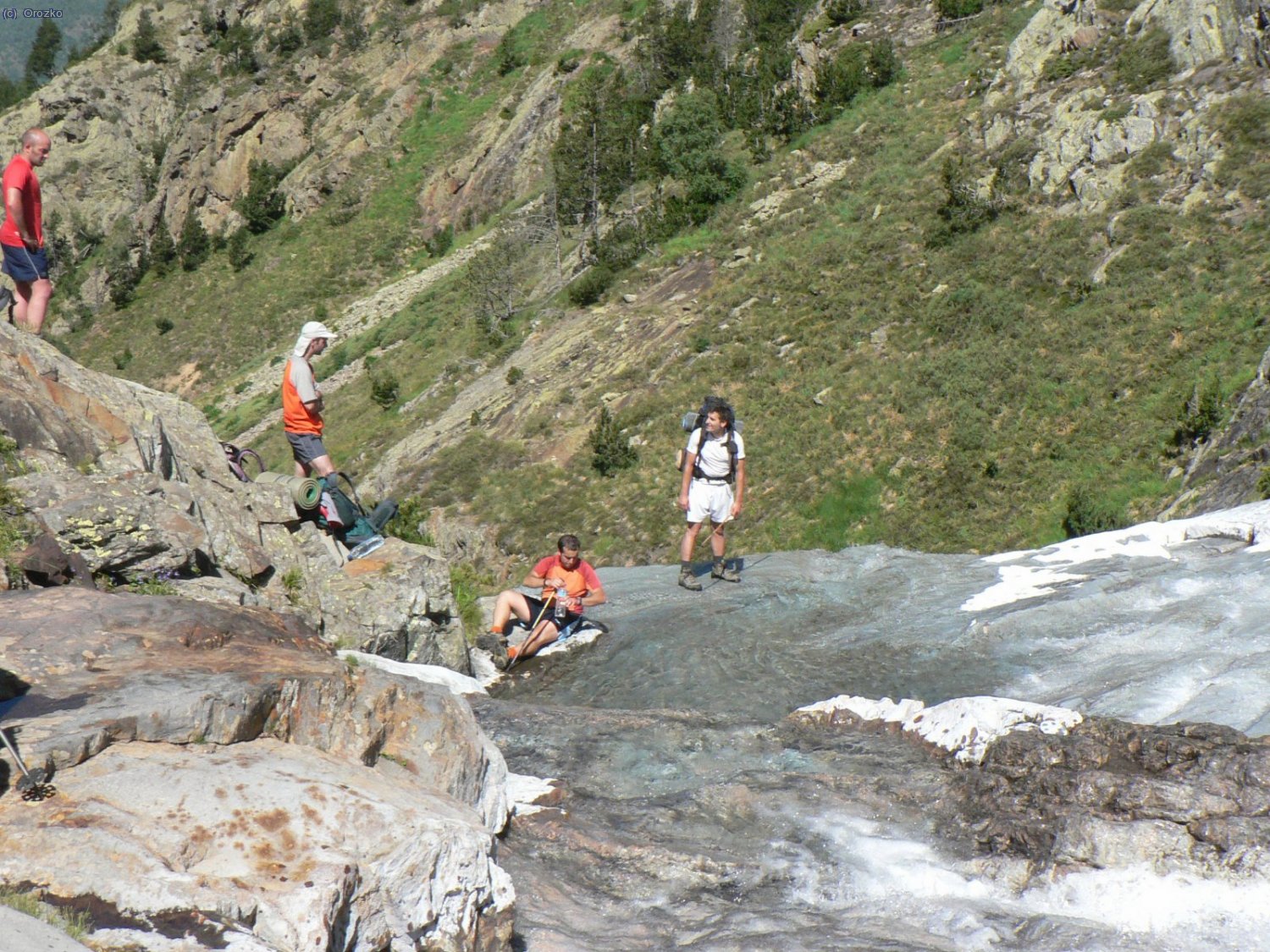 Ascensi&oacute;n al refugio de Broate