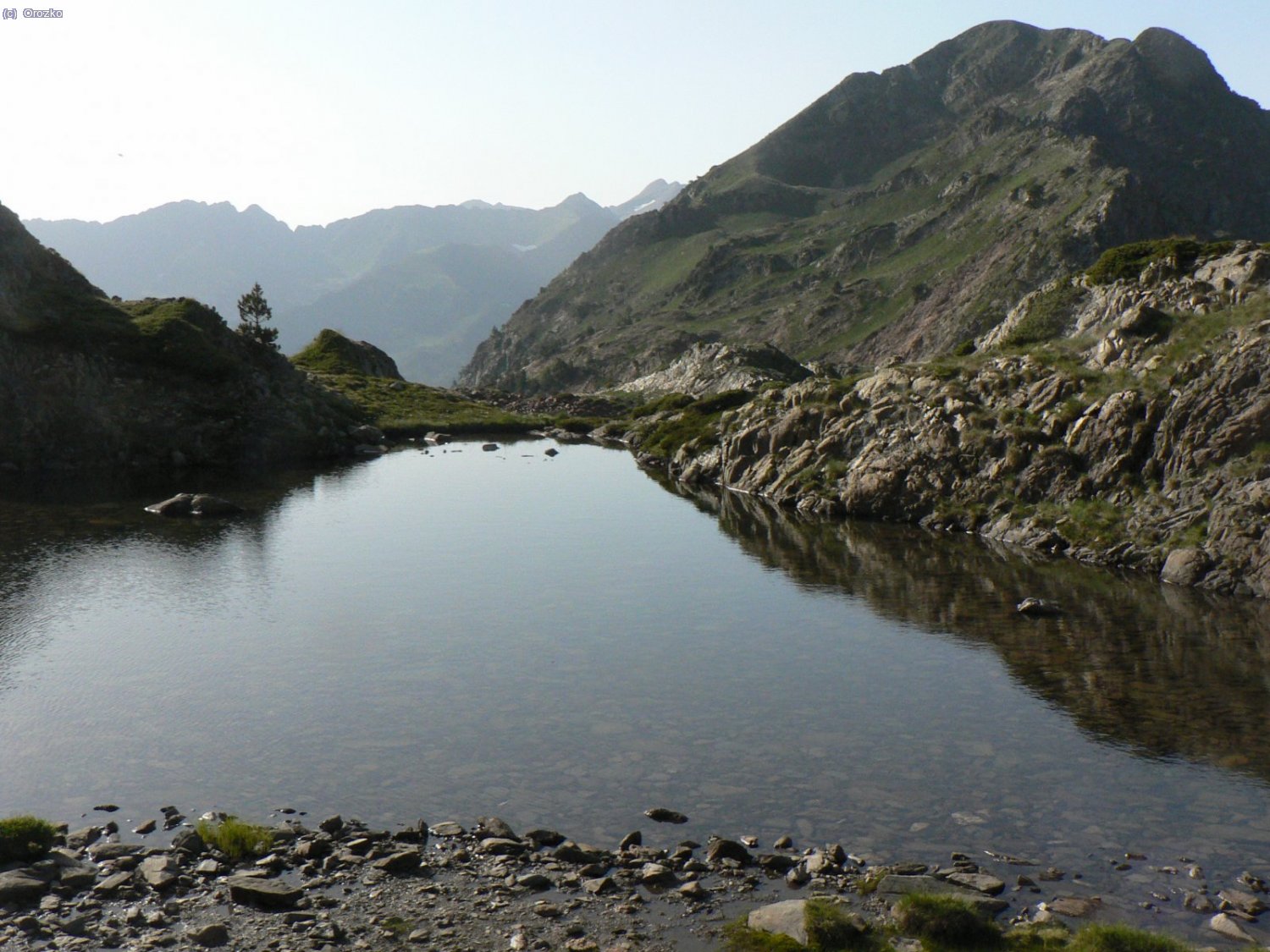 Charca sobre el Estany de Becero
