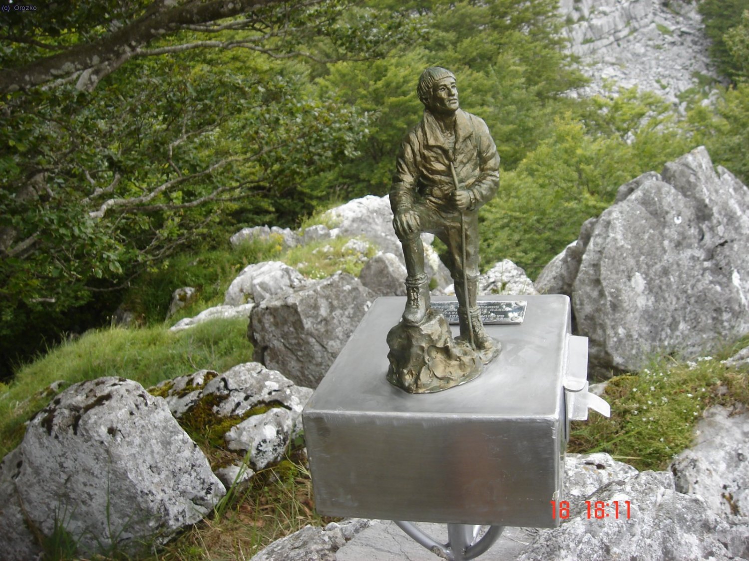 ARTETA. Gorbeia. nuevo buzón.