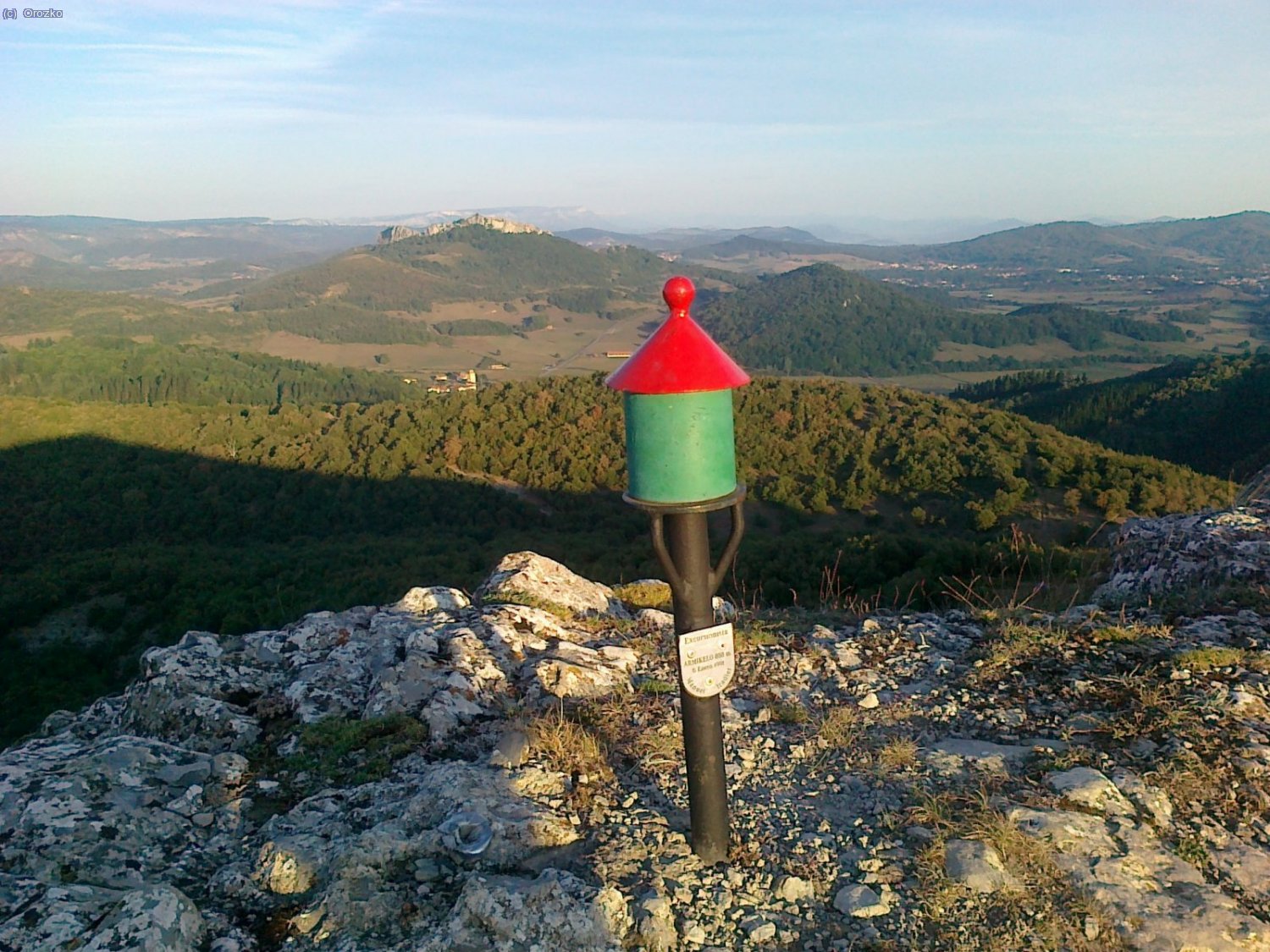 ARMIKELO. Macizo de Arrato.