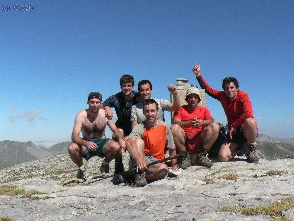 Cima del Ezkaurre 2048 m.