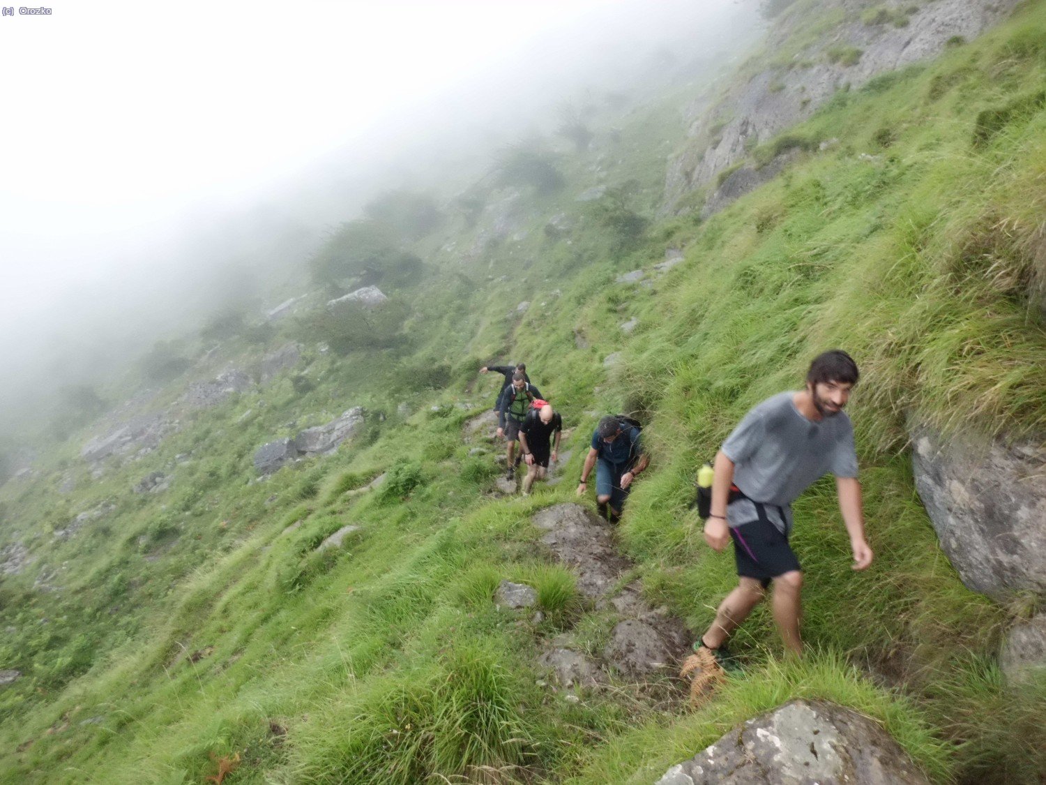 Subida por la Pe&ntilde;a de Itxina buscando el collado de Atxaragun.
