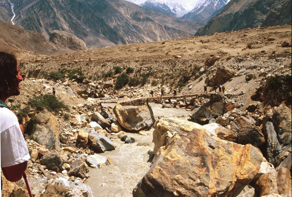  Al comienzo del trekking del Baltoro.