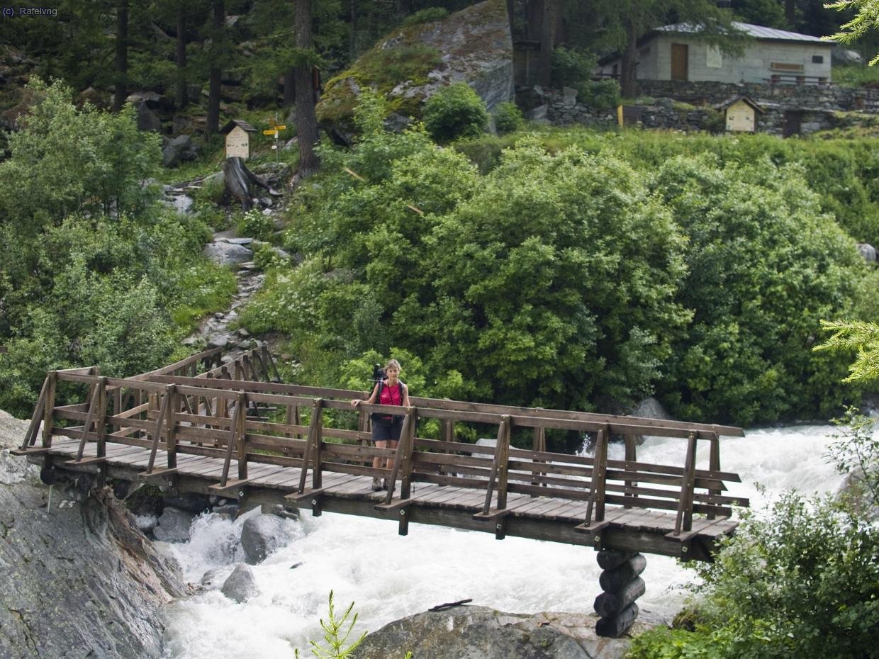 Pont i Chalet du Glacier (1583m.)