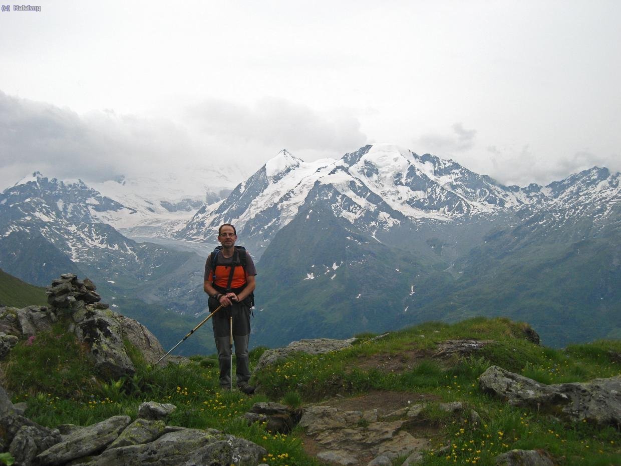 Sentier des Chamois. El Gran Combin al fons. Ll&agrave;stima del temps