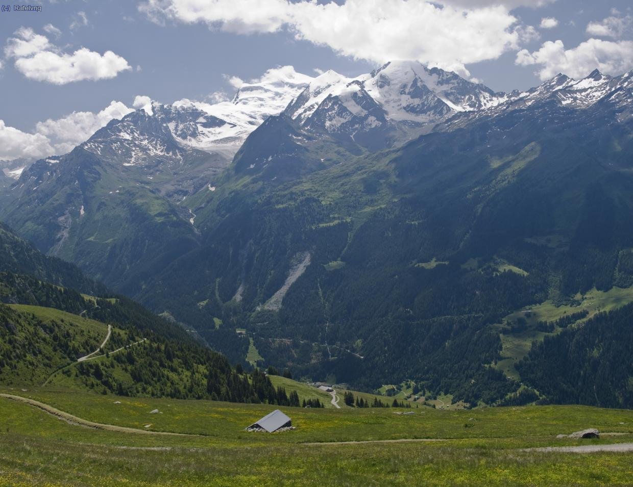 Pujant a la Cabanne Mont Fort