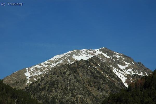 Comapedrosa cara sureste- Desde aparcamiento Arinsal