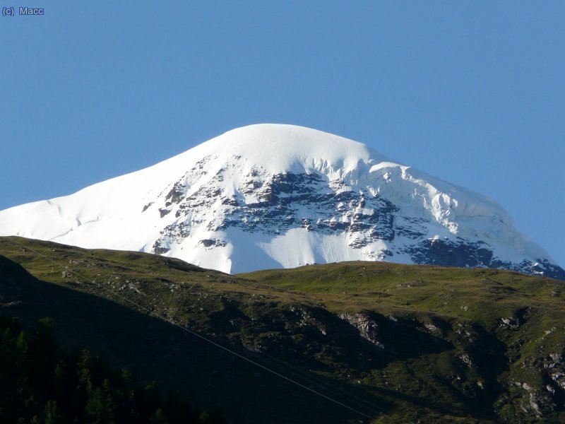 Nuestro objetivo visto desde Zermatt.