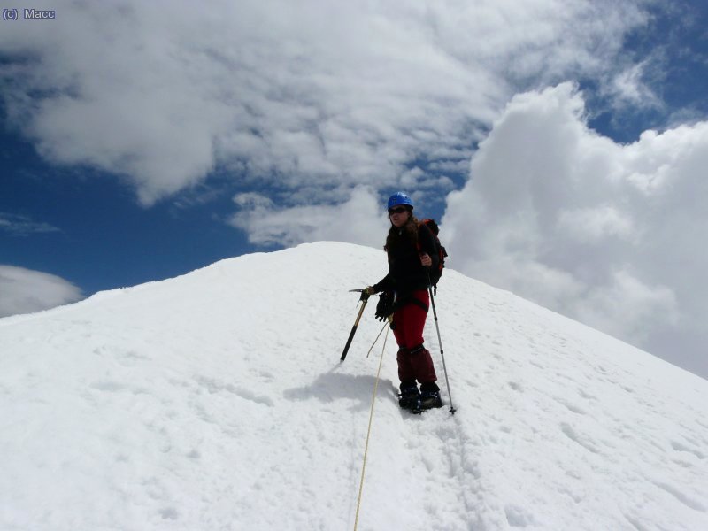 Aunque pronto se endurece y  rapidamente se llega a la cima.