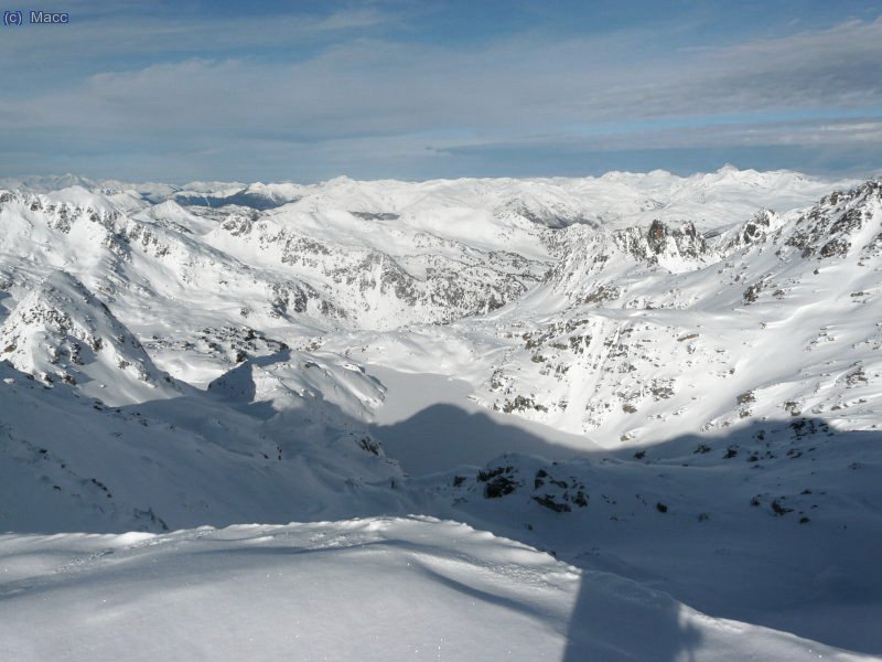 Desde el collado el panorama es magnifico.
