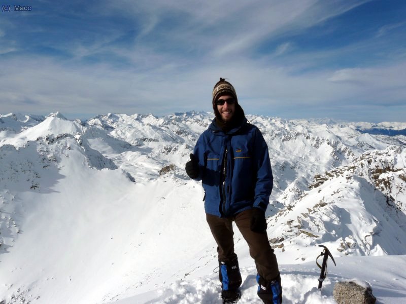 Jordi, unica persona que vimos y que se unio a nosotros para subir al Amitges.