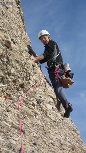 En Mari&agrave; al tercer llarg (via Bruc - agulla del Dion&iacute;s)